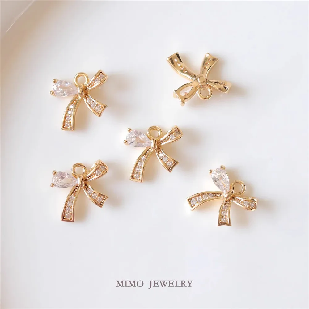 

1PCS 11x10.5mm DIY Handmade Accessory with A Cute and Lively Bow Pendant Made of Copper Plated with Real Gold Zirconia