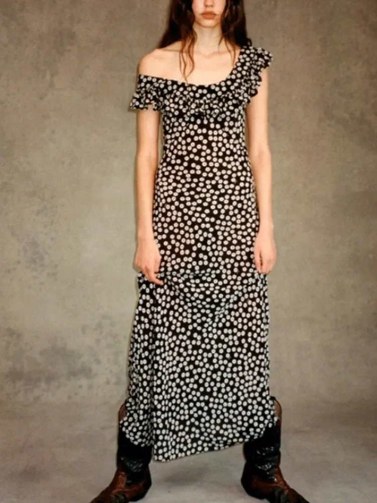 

French Women Small Flying Sleeves Off Shoulder A-line Lace Up Long Dress Printed Ruffle Edge U Neck Waist Wrapped Long Robe