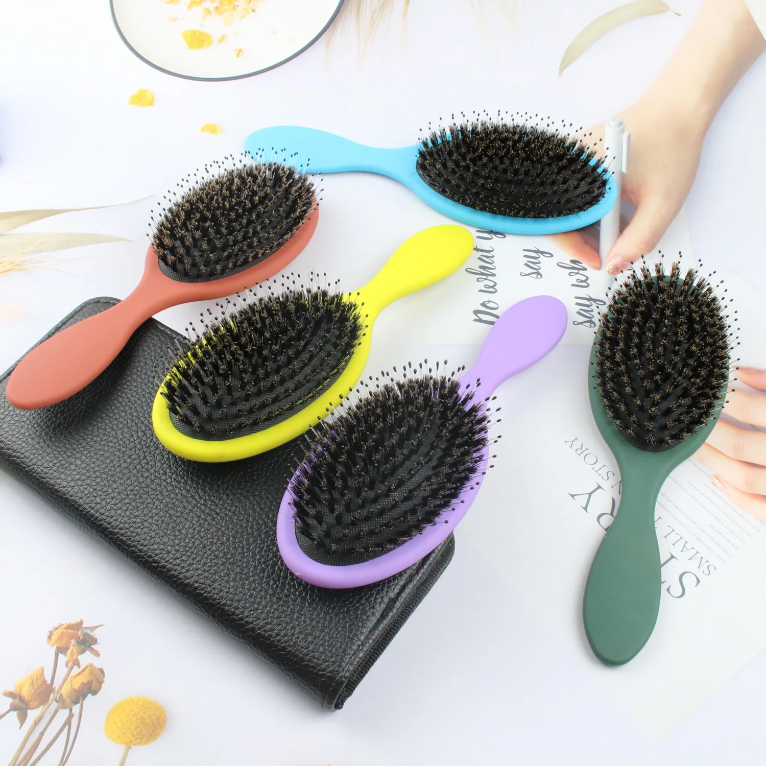 High Quality Tangle Detangling Hairbrush Paddle Cushion Nylon Boar Bristle Hair Comb Detangling Massage ABS Wet Dry Hair Brush