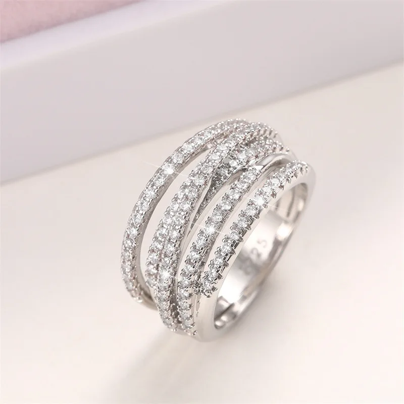 Fashion Vintage Exquisite Zircon Entwined Ring for Women Irregular Electroplating Anniversary Geometric Charm Jewelry Accessory