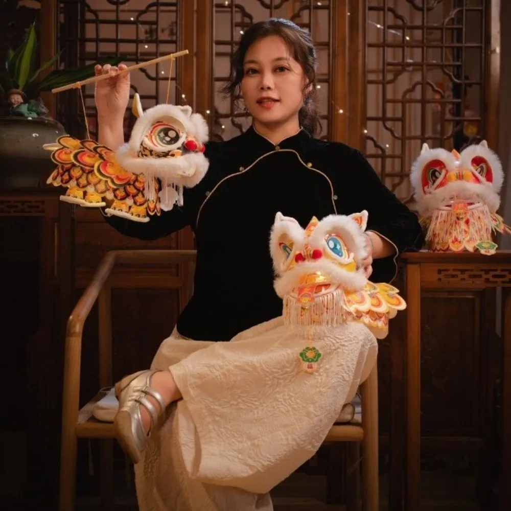 

2026 New Year Lion Dance Lantern Waterproof DIY Material Package Handmade Lantern Ancient Handheld New Year Lantern