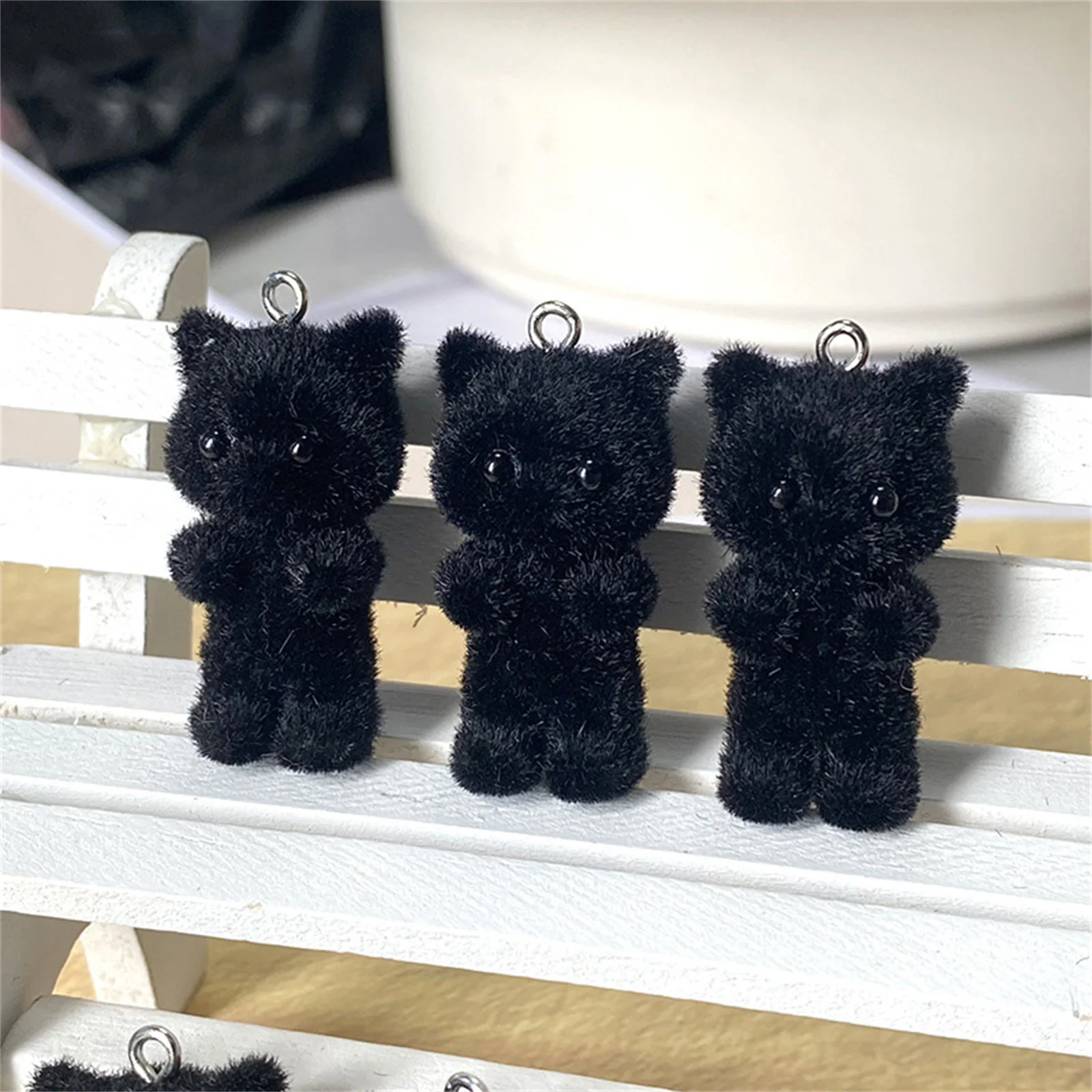 Hot Flocking Animal Pendants Silver Color Hook Ring White Pink Grey Black Cat Charms For Jewelry Making 3.2cm x 1.8cm,2PCs