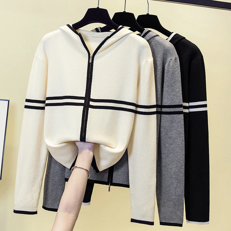 

2023 New WOTEEWS Australian Wool Cardigan Women's Hooded Sweater Comfortable and Simple Long Sleeve Cashmere Knitted Coat