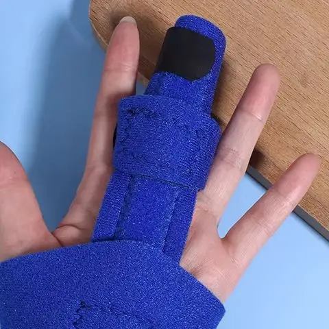 

Регулируемая шина для пальцев, поддерживающая скоба, облегчение боли, выпрямление сломанных изогнутых пальцев, молоток, шина для пальцев, теносиновит