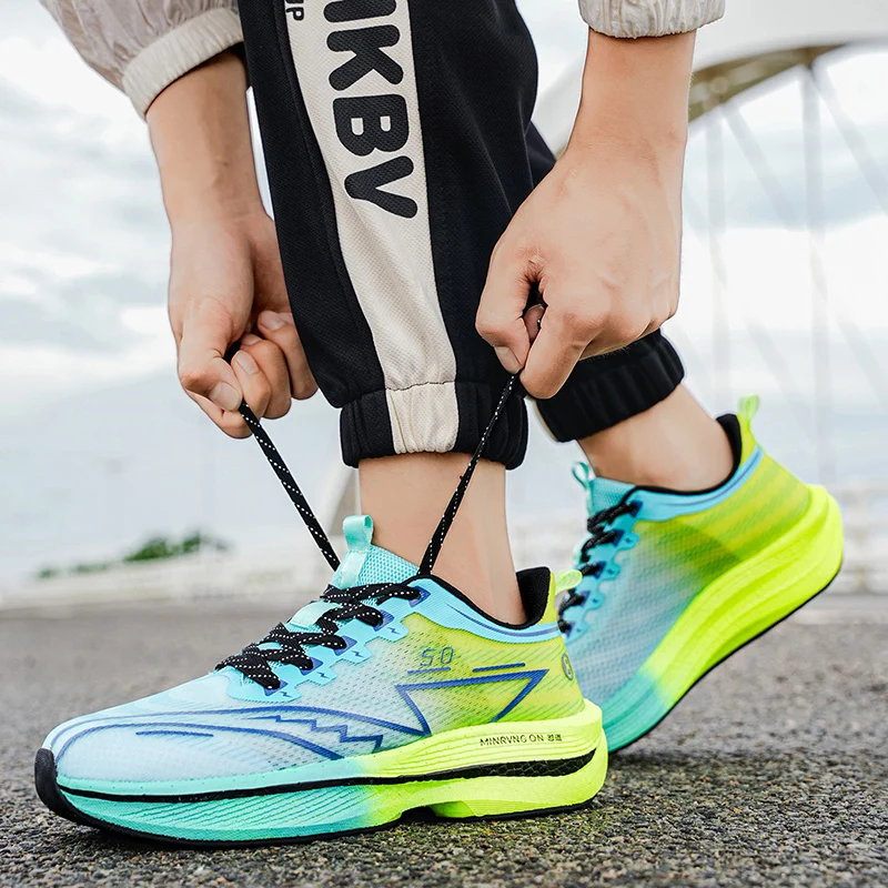 

Высококачественная обувь для попкорна, кроссовки для пар, сверхлегкие, универсальные, для бега на открытом воздухе.