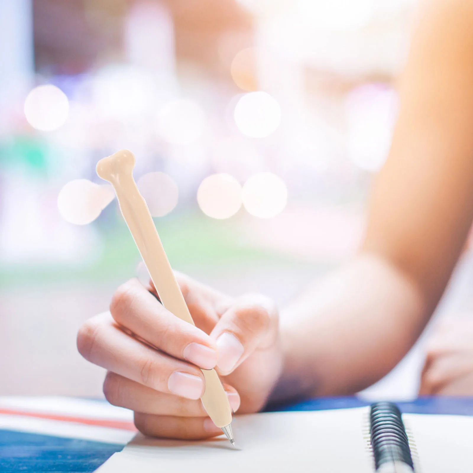 

20Pcs Human Design Ballpoint Pens Blue Ink 0.7mm Comfortable Write Solid Plastic Staff Appreciation Gift for Medical