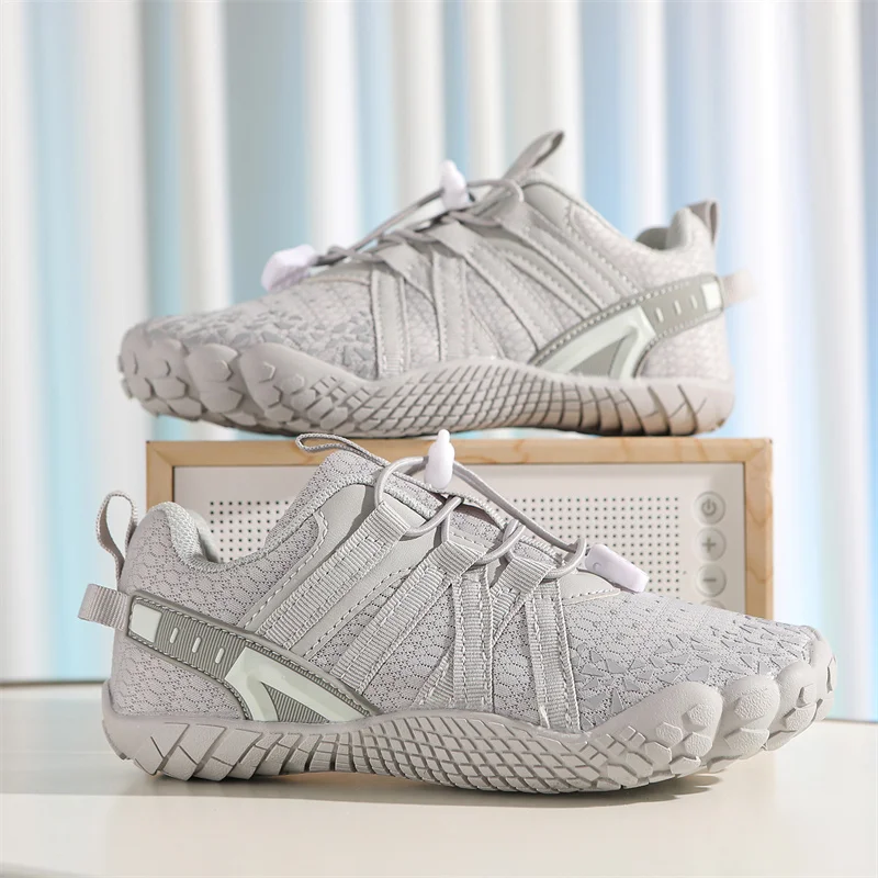 

Kids Wide Toe Barefoot Shoes Breathable Upstream Hiking Aqua Shoes Outdoor Boys Girls Water Sneakers Lightweight Trekking Shoes