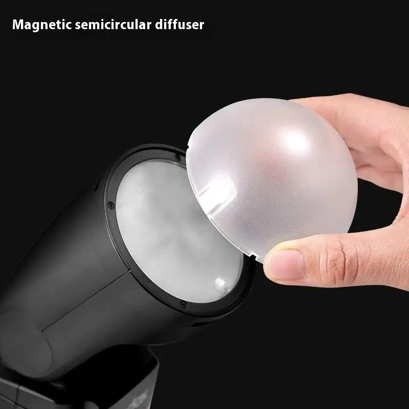 단일 조각 돔 디퓨저; V1/S-R2 AK-R11용 자기 부착 장치를 사용한 방사형 광 방출