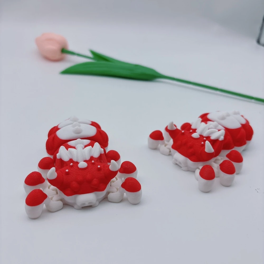 Flexible Articulated Mushroom Crab Figurine 3D Printed Fidget Toy Red White Desktop Decor Stress Relief Ornament