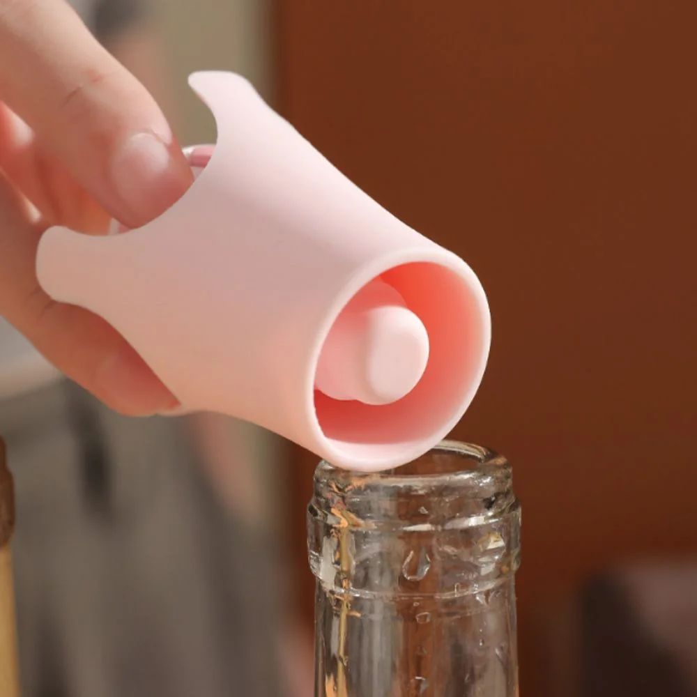 Silicone Soccer Wine Bottle Stopper Leak-Proof Flexible Wine Freshness-preserving Stopper Durable Dust-Proof