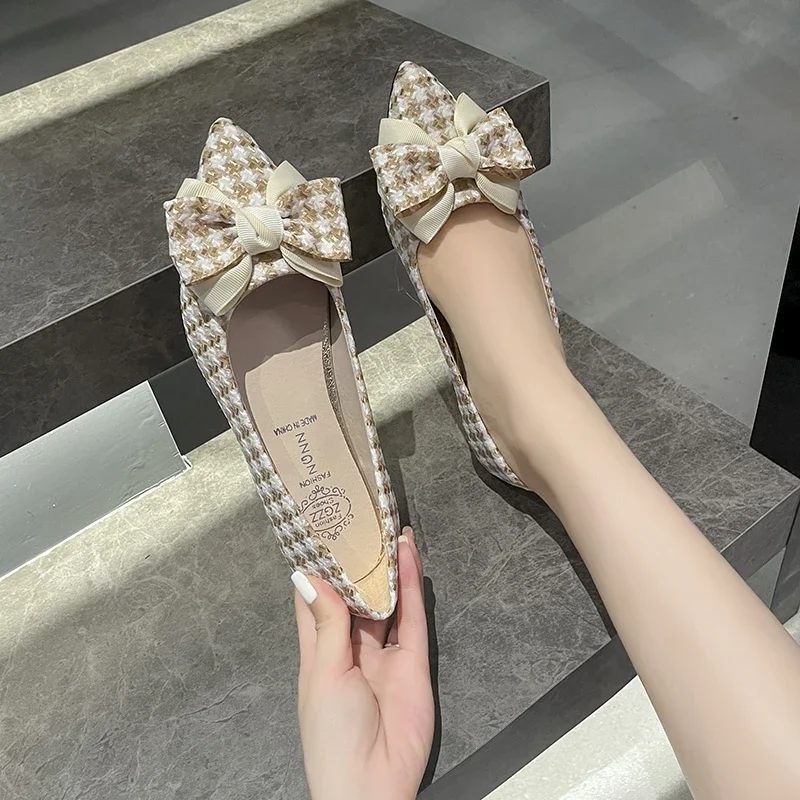 Spring and Autumn New Fashion Pointed Toe Shallow Mouth Soft Bottom Flat Shoes Bow Pointed Toe Comfortable Shoes for Women