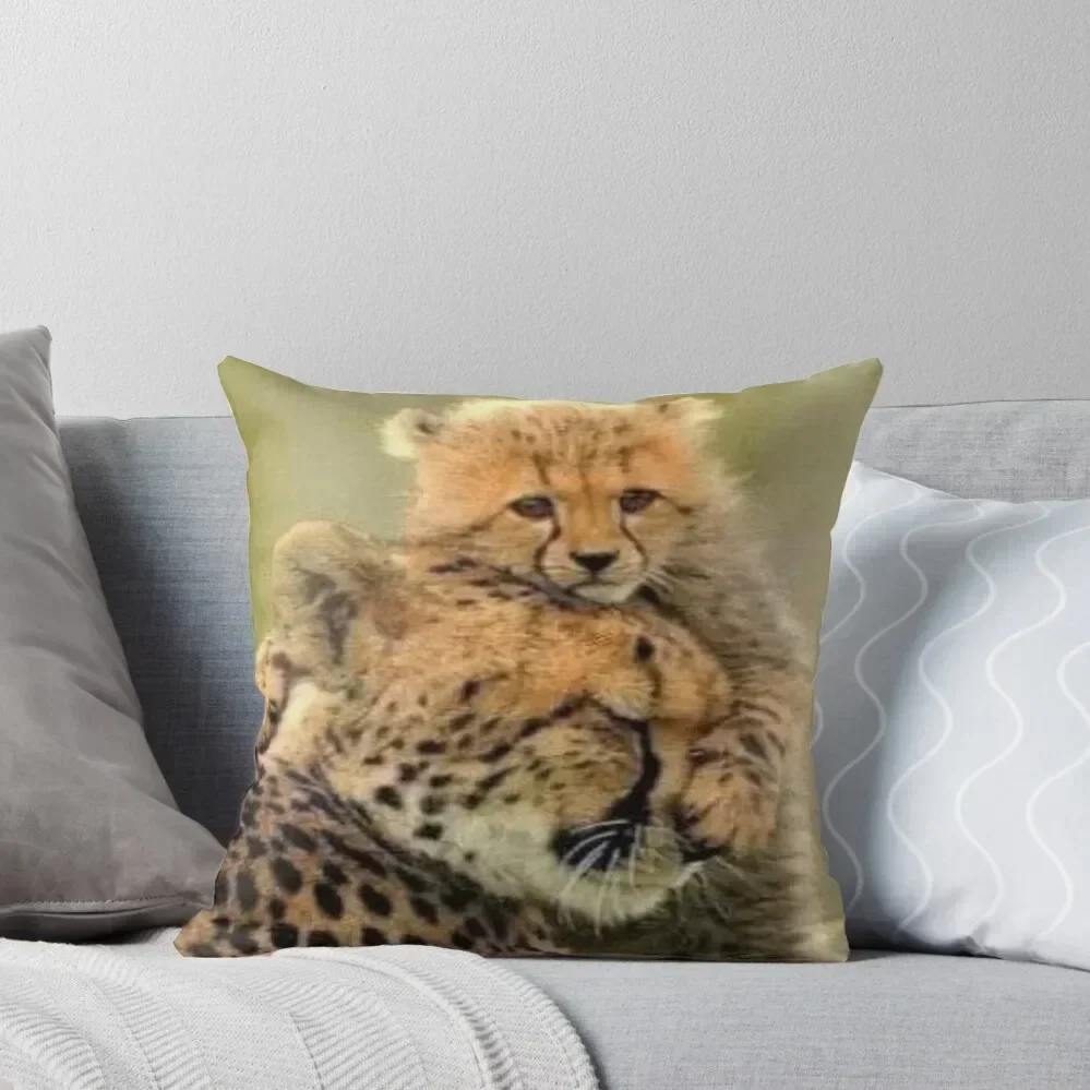 

Sweet Cheetah cub hugging Momma Throw Pillow Elastic Cover For Sofa Sofa Covers For Living Room Cusions Cover pillow