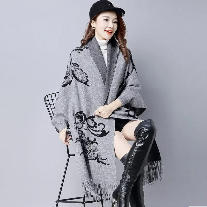 2024 New Women Imitation Cashmere Feeling Shawl Lady Classic Geometry Winter Lady Thick Warm Ponchos and Capes Shawl Scarf Q363