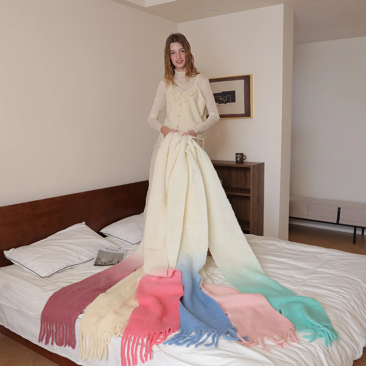 

Новинка 2025, зимний женский шарф из смешанной шерсти с градиентной краской и бахромой, утолщенная теплая и морозостойкая шаль, шарф для пар