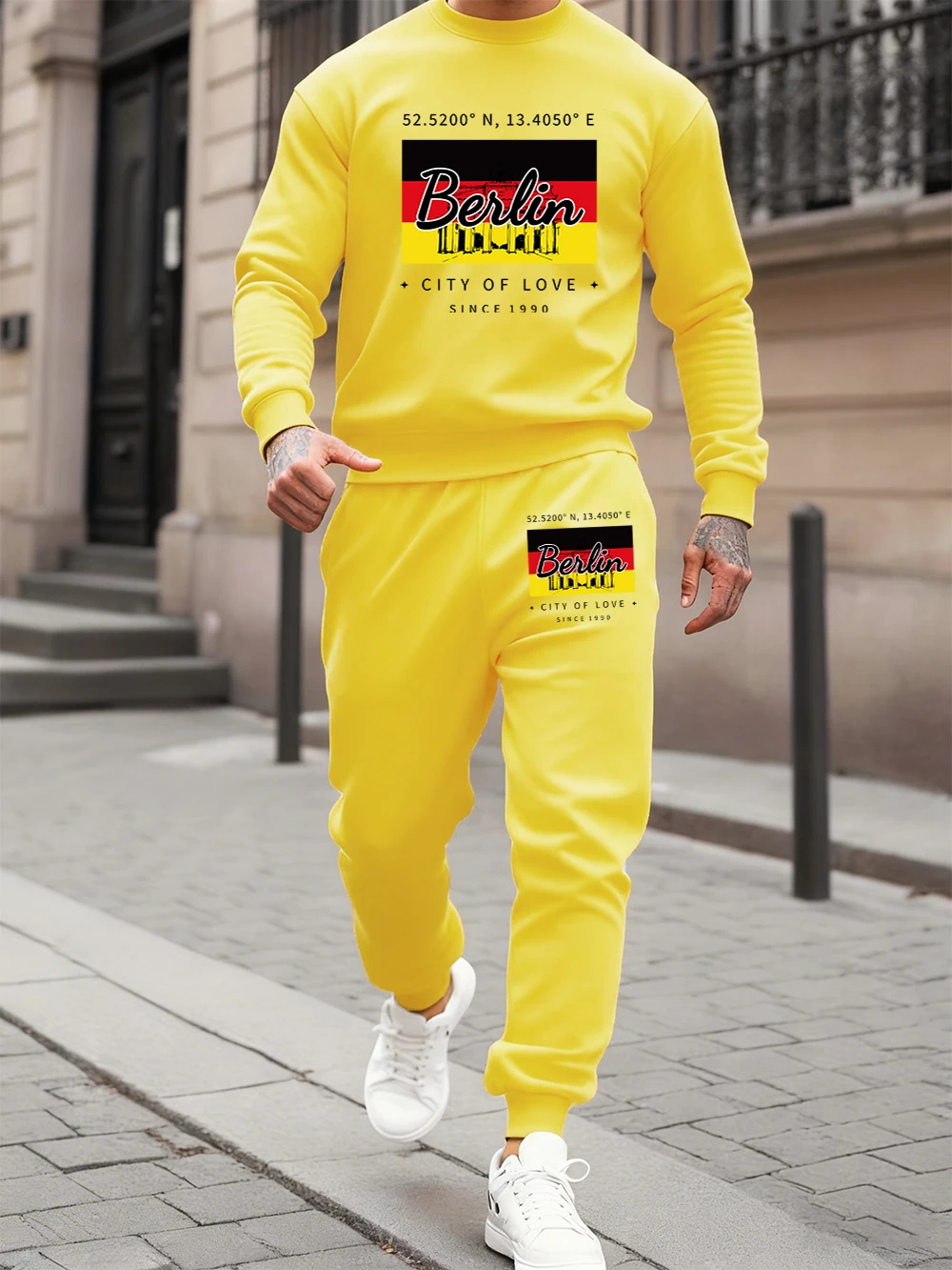 

2 Pcs Hoodie Set Men Berlin City Of Love Prints Sweatpants Casual Fleece Warm Crewneck Hooded Sporty Pants Winter Loose Clothes