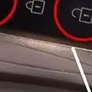 子供向け面白いトリックおもちゃ1個、黒い電気ショックカーキーいたずらおもちゃキーホルダー、悪ふざけ、子供へのギフトと楽しいひととき