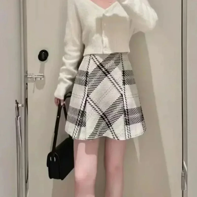 

Plaid Slim Flare All-match Casual Mujer Faldas New Fashion Personalized High Waist Faldas Japan Ruched Luxury Skirts