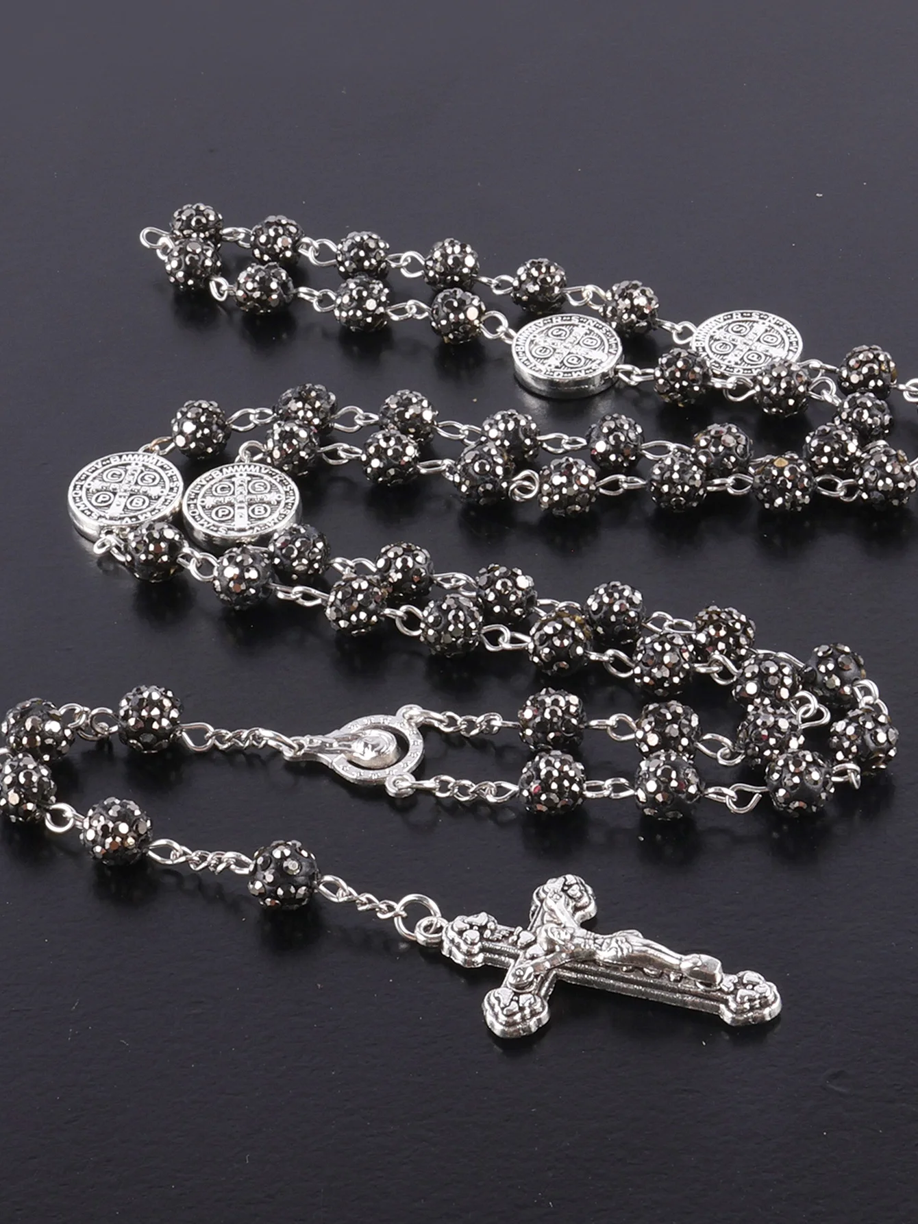 1 Stück Retro Klassischer Mehrfarbiger 8mm Runder Rosenkranz DIY Handgefertigtes Kreuz Religiöse Halskette Herren- und Damenschmuck Geschenk – Detail 4