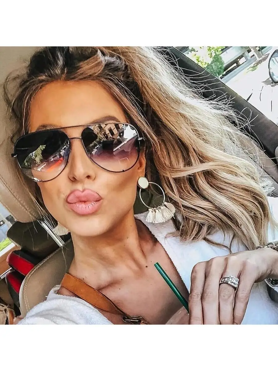 

Oversized Metal Half Frame Gradient Sunglasses Lightweight Fashion Accessories For Casual And Formal Wear