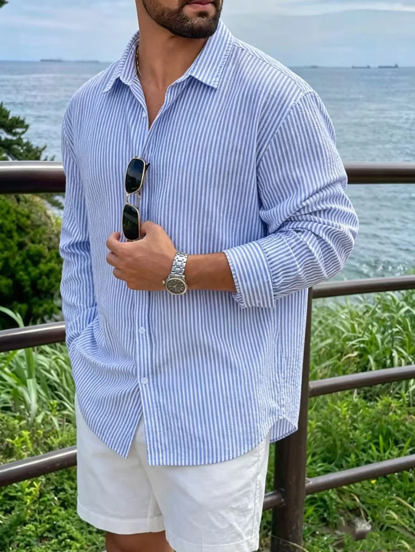 Herren Langarm-Streifenhemd mit Lockerem Schnitt Stilvolle Bequeme Freizeitkleidung für Alle Jahreszeiten Ideal für Outdoor-Aktivitäten – Detail 2