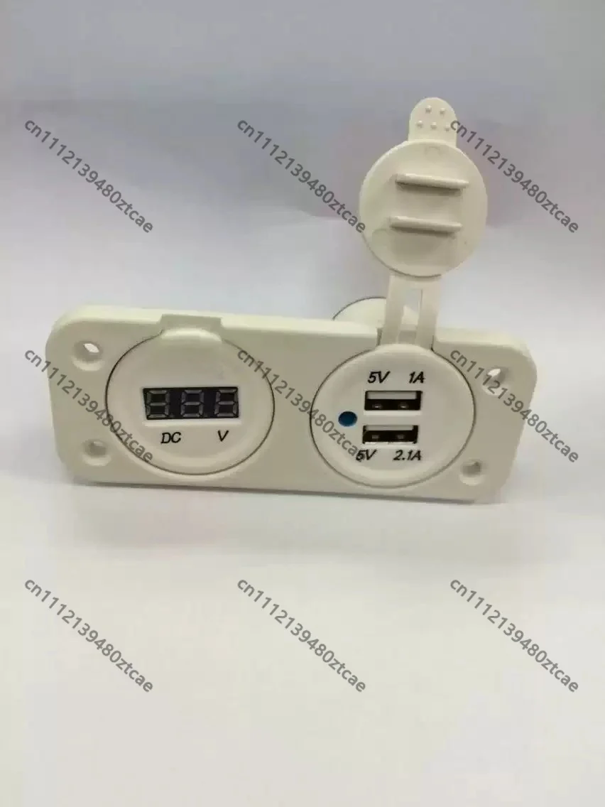 Auto Motorcycle Parts 12V-24V 3.1A High Current USB Charger Socket Integrated LED Digital Voltage Monitor