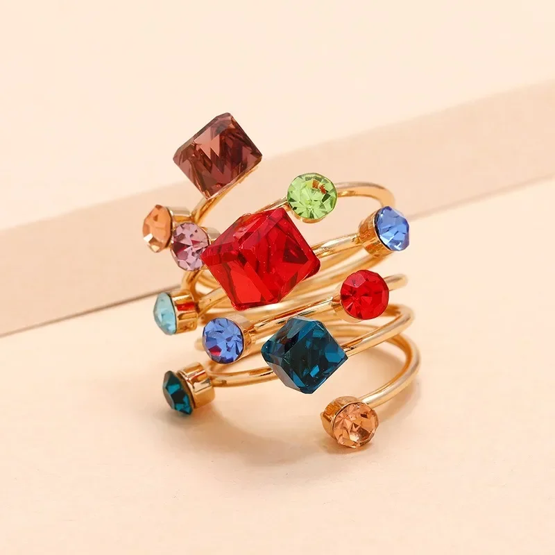 Personality Geometric Square Emerald Rings for Women Vintage Charm Irregular Crystal Rhinestone Finger Rings New Trendy Jewelry