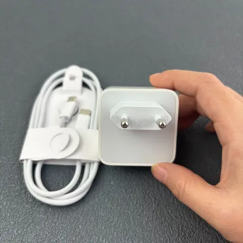 35W Max EU Dual Ports PD Fast Wall Charging Adapter for Apple Iphone 17 16 Plus 15 Pro Max 100cm USB C to USB C PD Fast Cable