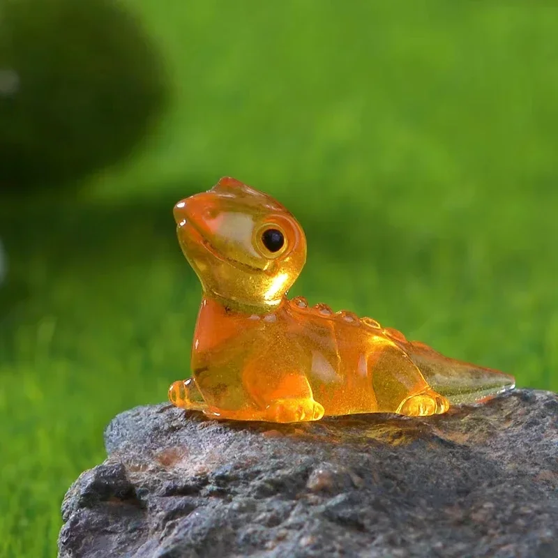 10/20 pçs mini lagartos que brilham no escuro vivarium diy acessórios estatuetas imimiadas decoração de jardim de fadas brinquedos de animais kawaii