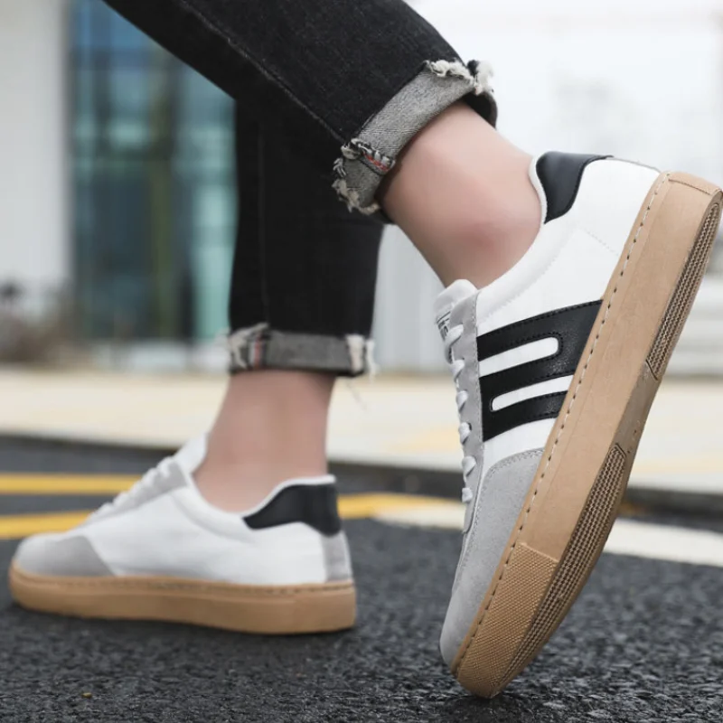 

Удобные нескользящие легкие мужские кроссовки, недорогая обувь в Корейском стиле, повседневная обувь для ликвидации