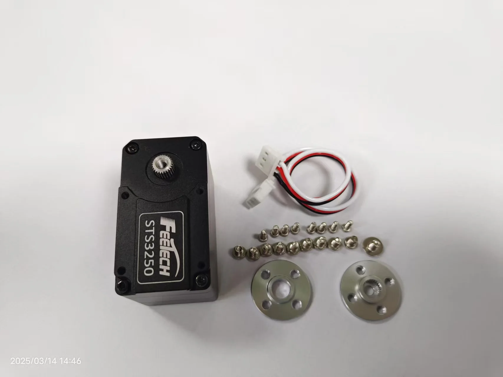 Feetech STS3250 12V 50KG Magnetic Encoder Double Shaft TTL High Torque Coreless Digital Waterproof Servo for RC Cars Baja Robot