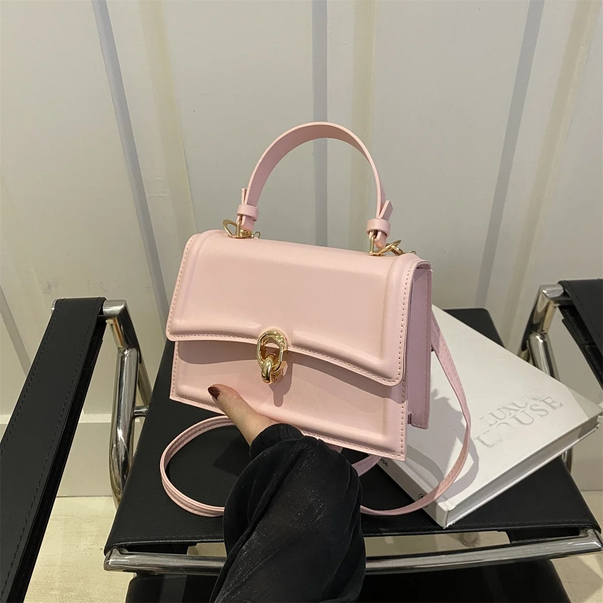 

Модная женская компактная сумка через плечо в клетку, стильная сумочка, простой дизайн, новинка осенне-зимнего сезона, кроссбоди для женщин