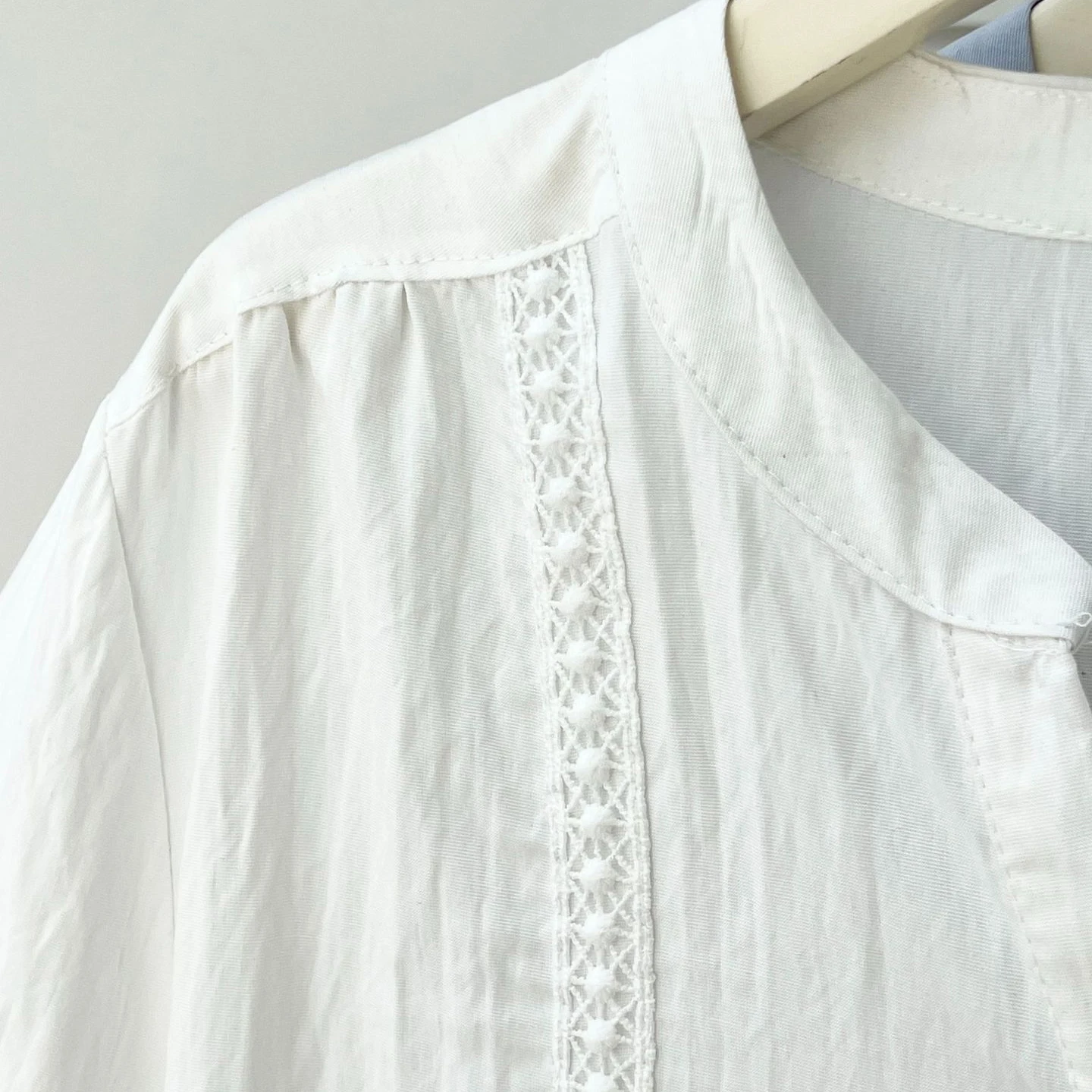 2026 Summer Plus Size V Neck Lace Splicing Open Blouse Short Sleeve Casual Daily Shirt Curvy Ladies 2626 view 6