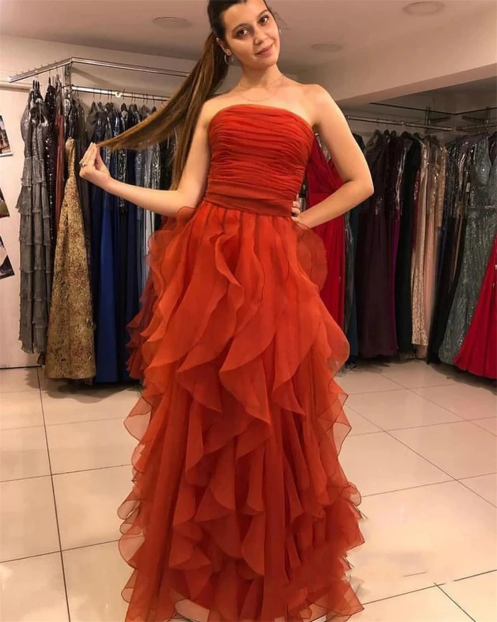 Customized Prom Dresses Simple Strapless Sheath Celebrity  Layered   Fold Chiffon Occasion Evening Gown vestidos de coquetel فست