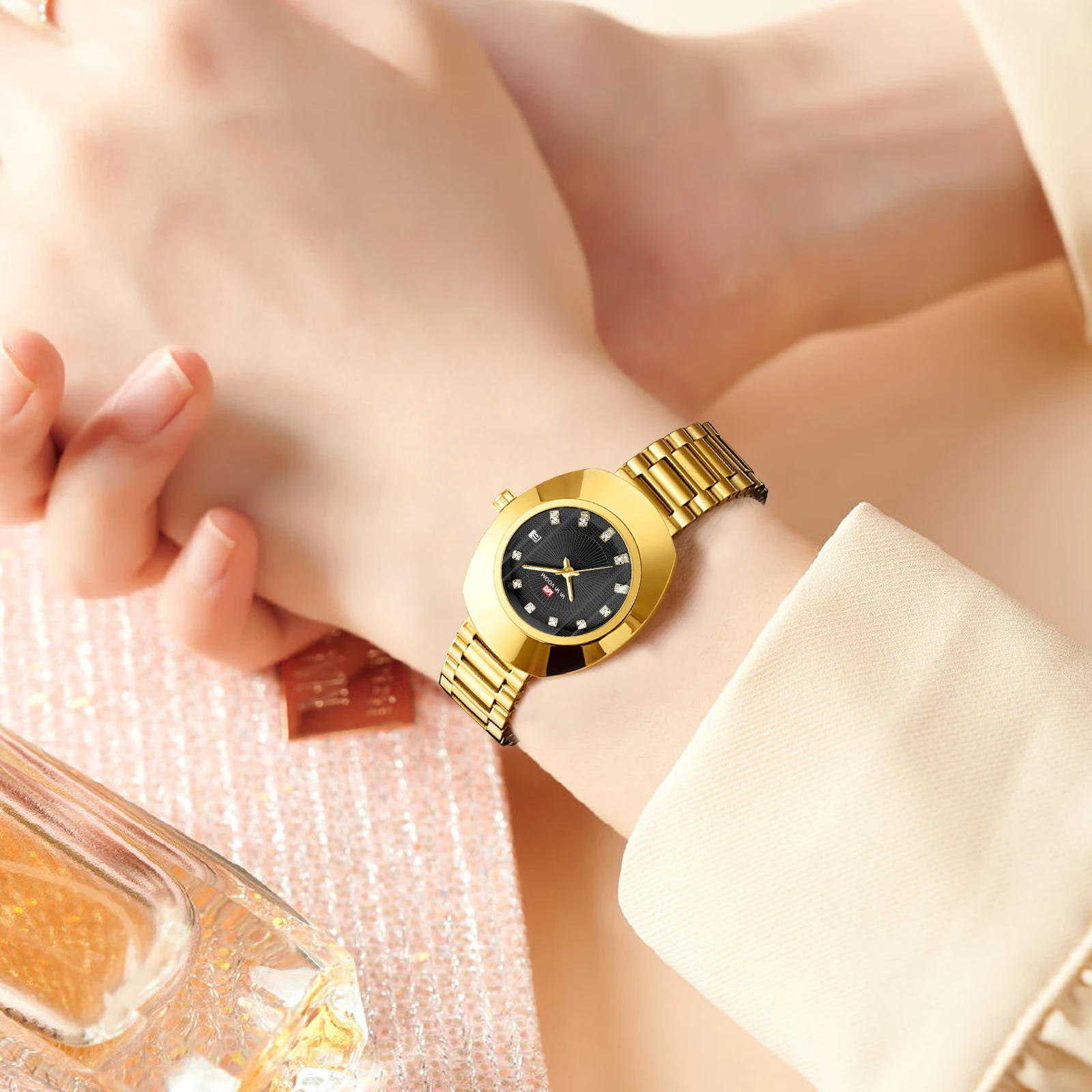 VA VA VOOM Brand Women Watch Gold Luxury 32mm Oval Gemstone Case Quartz Movement Stainless Steel Fashionable Dress Women Watches