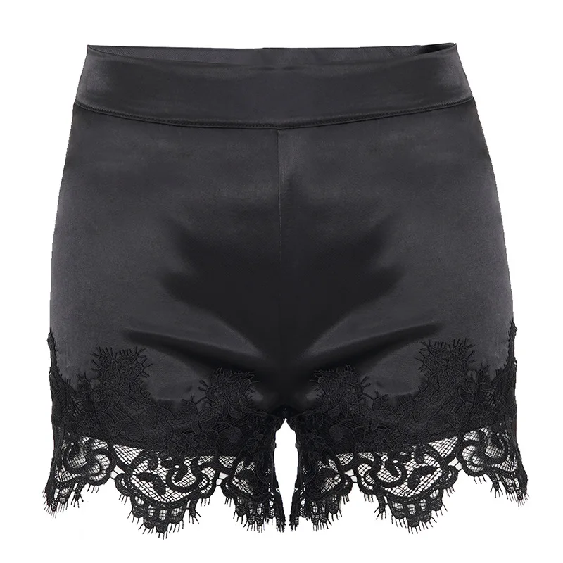 

Сексуальные и модные повседневные шорты из эластичного атласа с кружевными вставками.