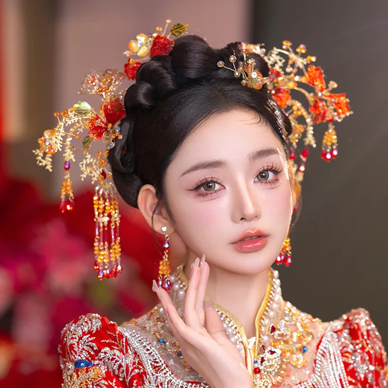 Xiuhe غطاء الرأس الزفاف النمط الصيني 2025 جديد أحمر بسيط أنيق الزفاف الإيجابي وغطاء الرأس المتقدم