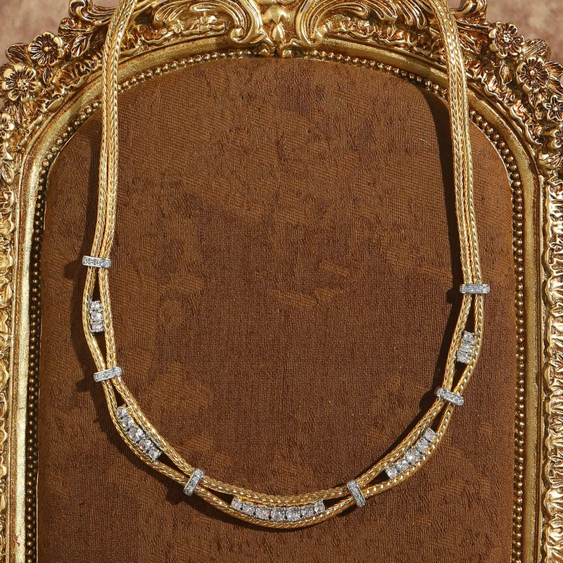 

Vintage Zircon Collar Choker Necklace Retro Gold Plated Chain Natural Rhinestone Luxury Designer Jewelry Valentine Day Gift 2025