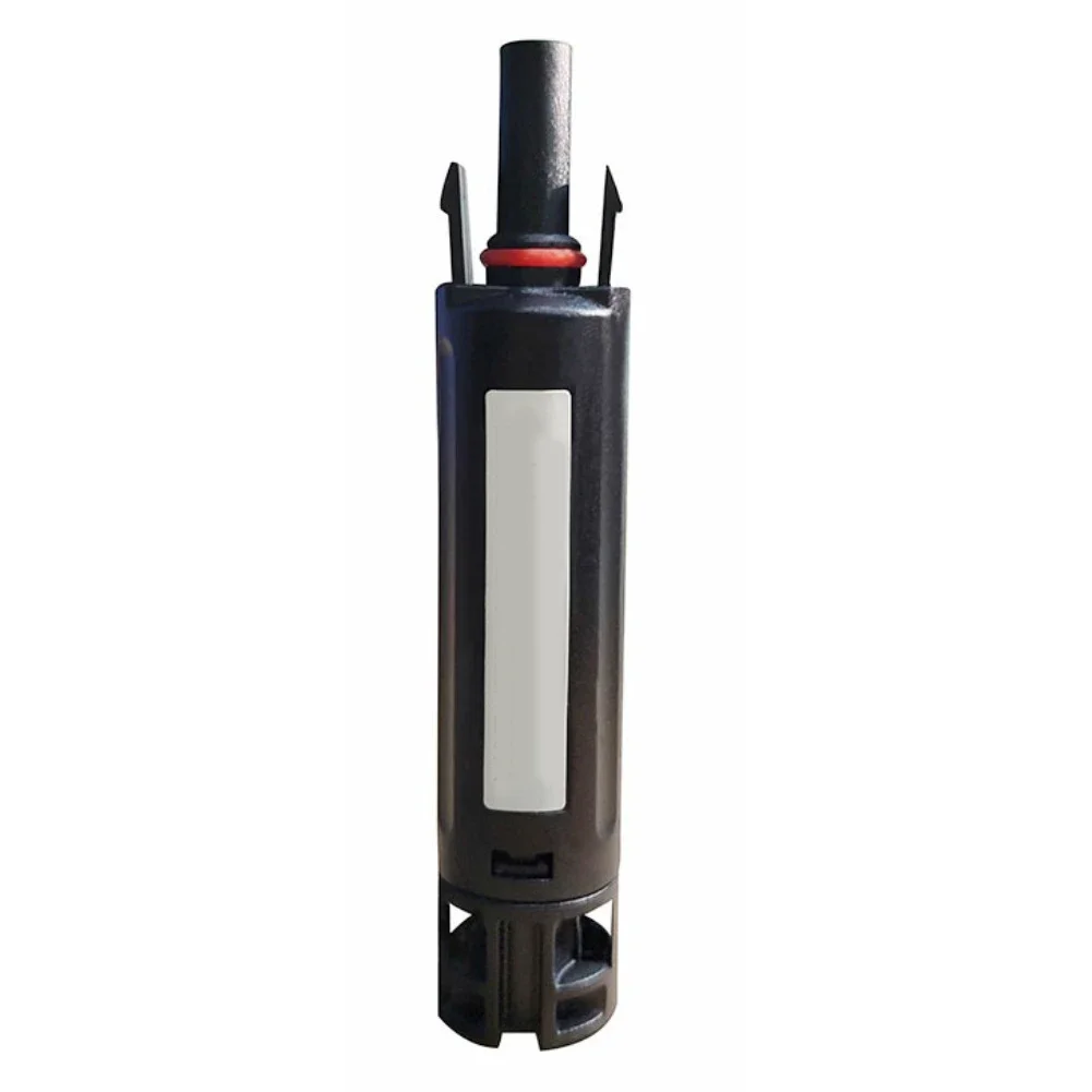 Builtin fuse connector 1000V 30A for photovoltaic applications with embedded locking system and high temperature resistance