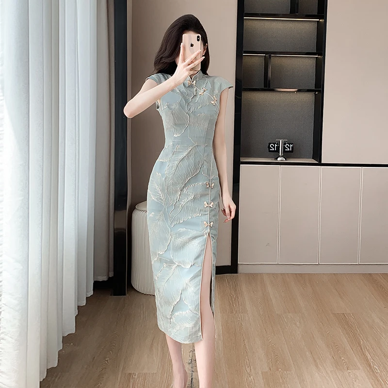 Long Slit Skinny Cheongsam 2024 New Chinese Style Improved Retro Qipao Elegant Party Lace Dresses For Women