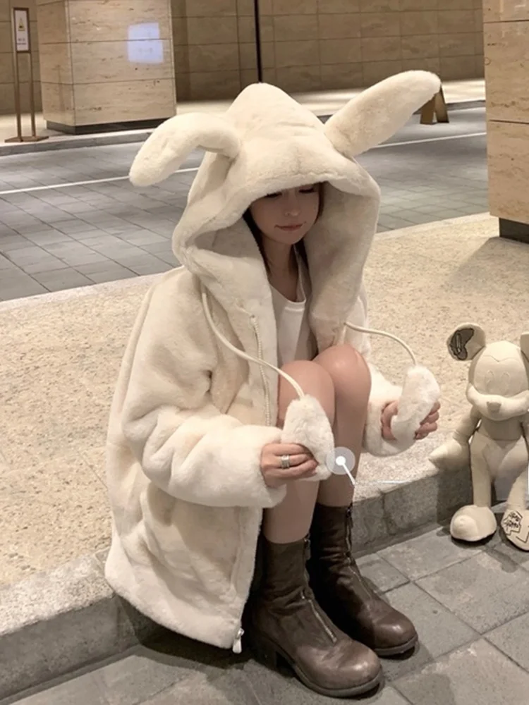 

Cute Rabbit Ear Faux Fur Jaet Women's Thiened Autumn Winter eepskin Coat Korean Sle Loose Fit Long Sve Zipper Closure