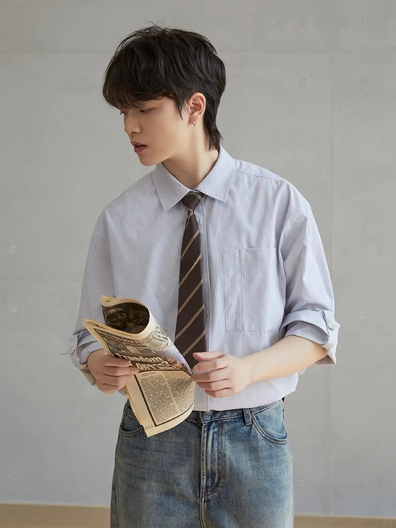 

HIER Нейтральная рубашка с длинным рукавом, тонким полосатым узором, простым дизайном, светлых оттенков, для повседневной носки, из смесового хлопка и полиэстера, летняя мода