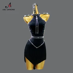 Zwarte Latijnse jurk Dames podiumoutfit Kort danskostuum 2026 Nieuwe sexy meisjes galarok Feestpak Avondvoorstellingkleding