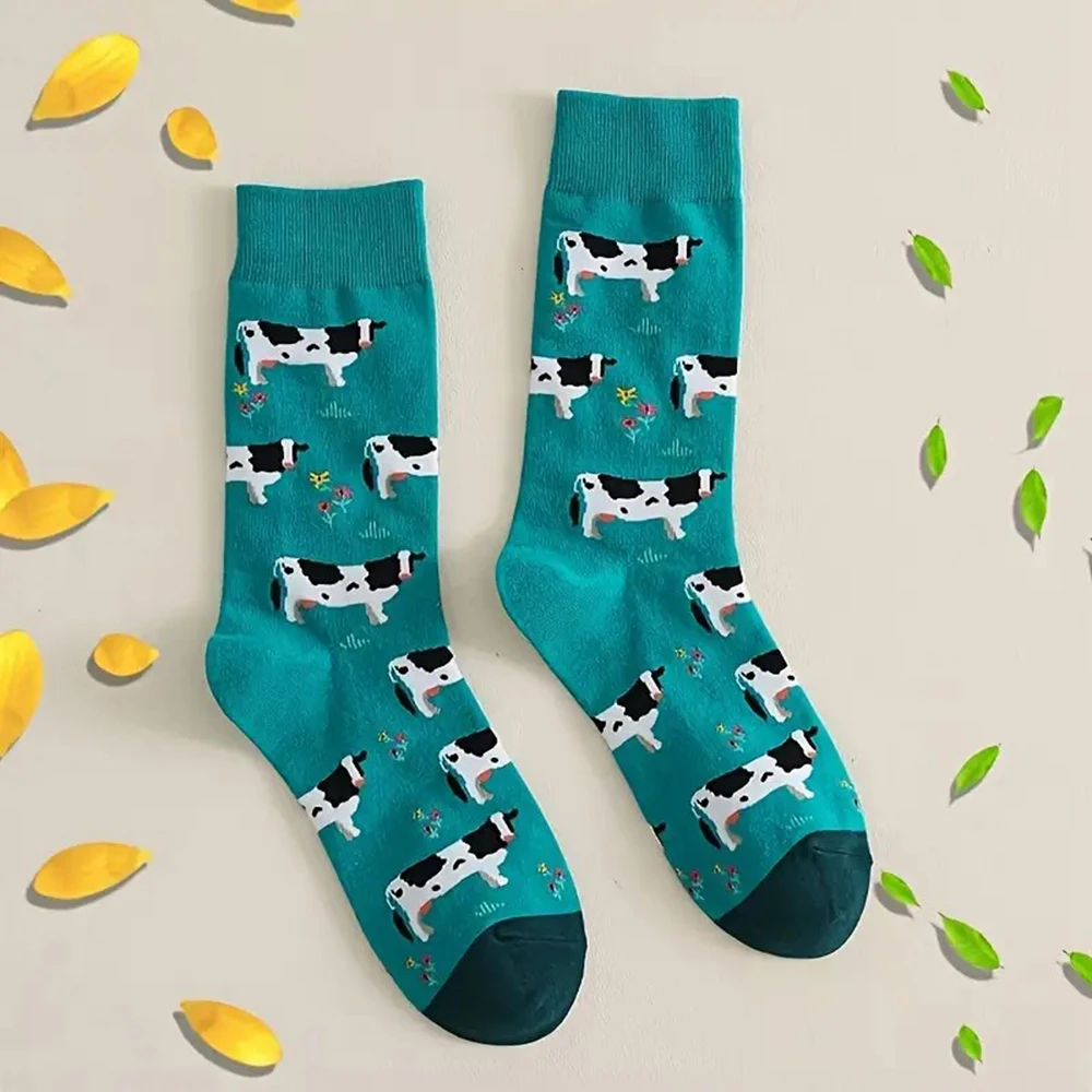 1 Pair Printed Women Mid Tube Socks Cute Cow Design Suitable For Casual Wear Comfortable Soft Moisture Wicking Breathable Socks