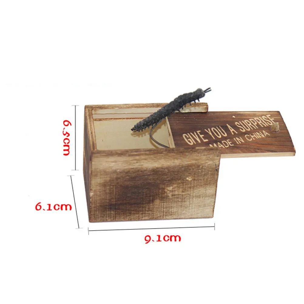 Surprising Wooden Trick Box with Lifelike Scorpion Inside Prank Gift for April Fools Day Halloween Party Joke Decor Home