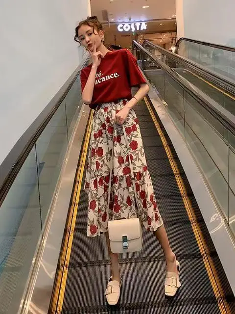 

Elegant Floral Print Dress Set Summer Casual Style High Waist Shorts Sleeveless Women's Fashion Spring New Arrival
