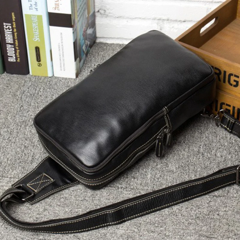 The first layer of cowhide men's chest bag leather trend backpack leisure cowhide handmade shoulder crossbody bag tide