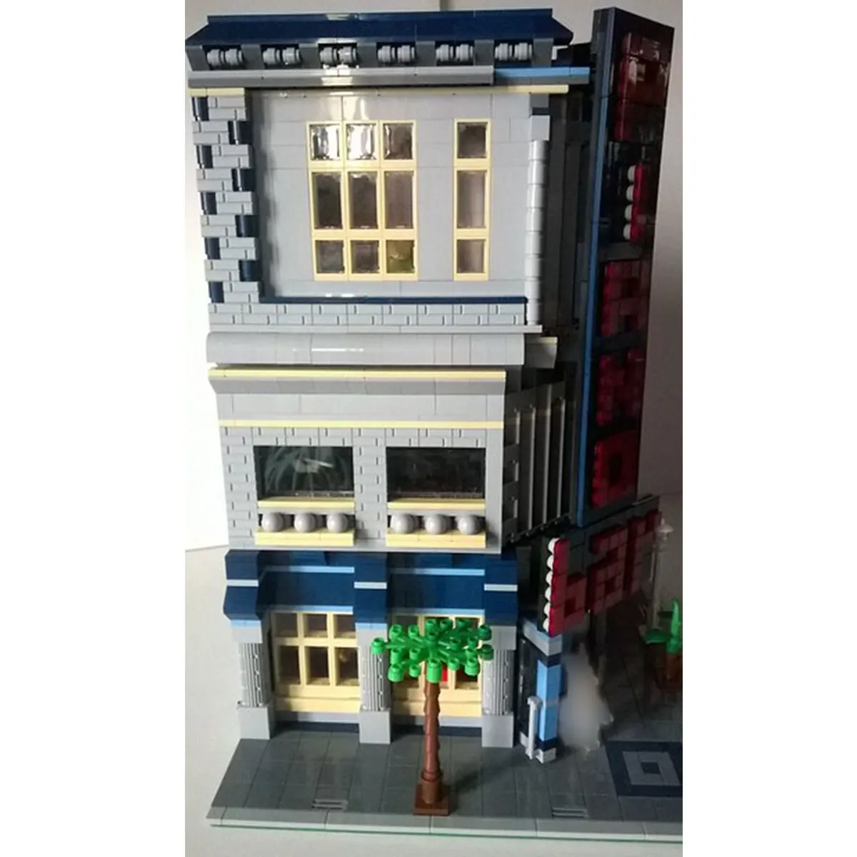 

C4224 Modular Building: Piano Bar with Details Interior 3116 Parts Gift