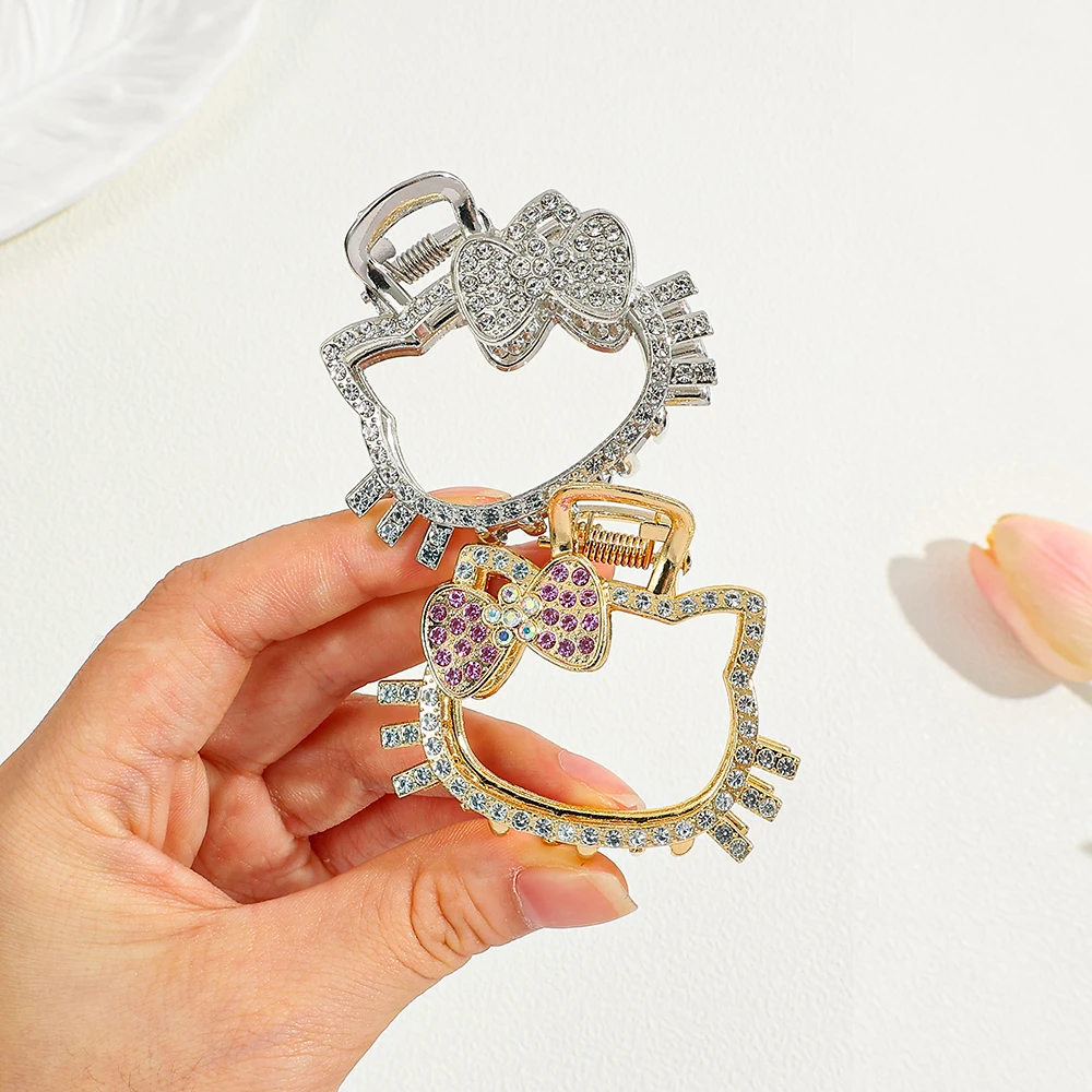 Garra de cabelo em forma de Hello Kitty de liga de zinco, um acessório de cabelo multifuncional e garra de cabelo