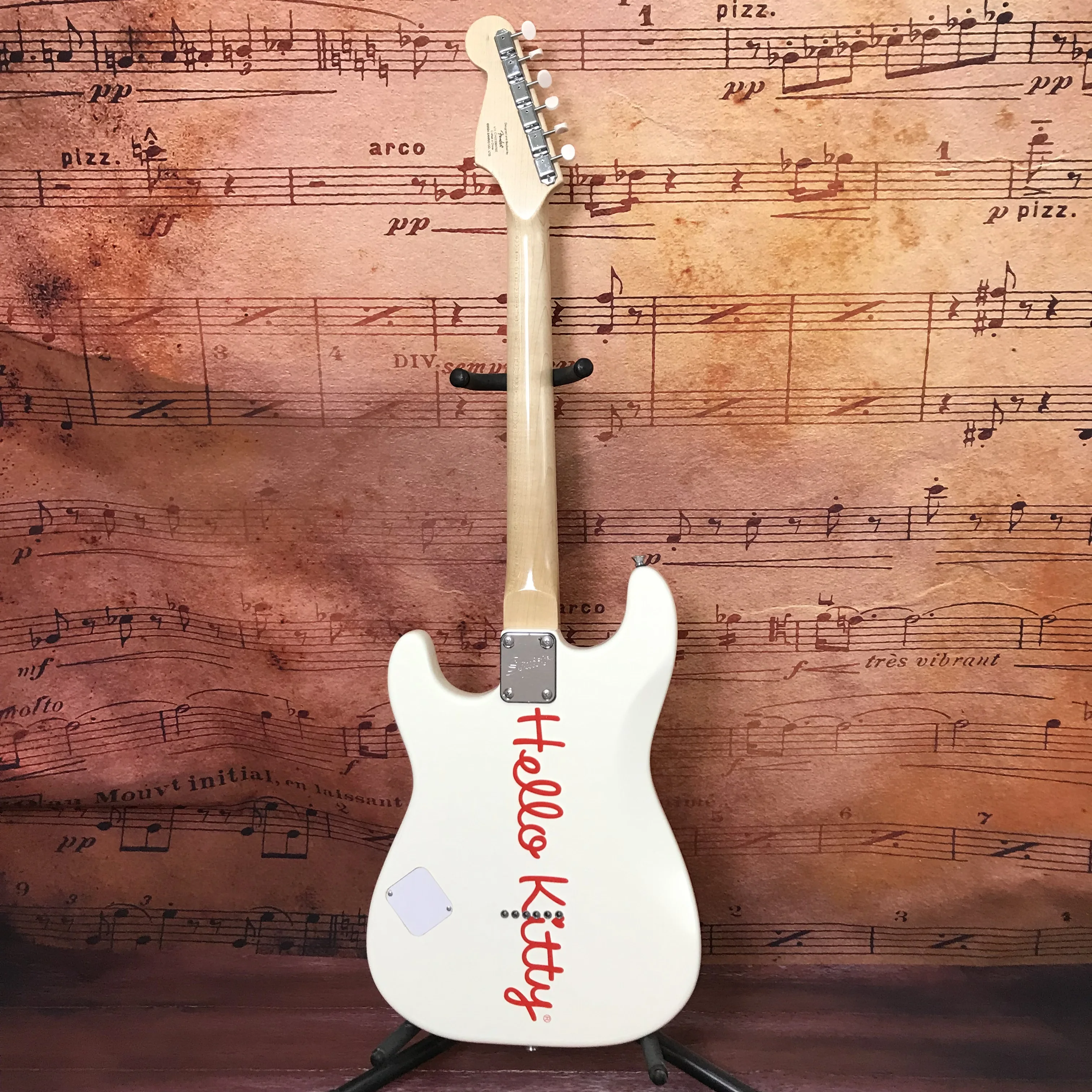 Chinese electric guitar Hello cat S T vintage white color basswood body maple neck High quality and low price hot sale