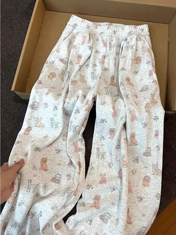 

Женские повседневные спортивные брюки больших размеров: тонкие, свободные, широкие штанины, удобные, с мультяшным принтом, высокая талия, эластичный пояс, осенние брюки